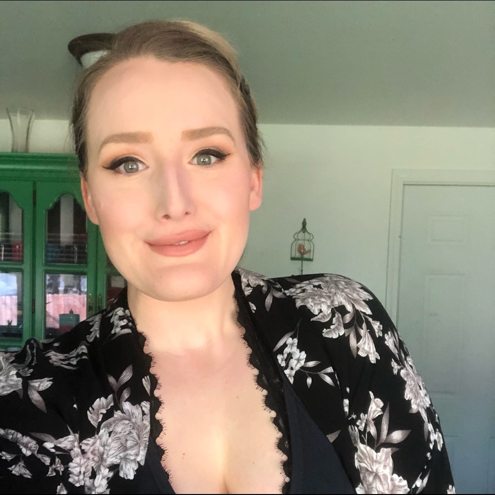 Meet your Posher, Rachel